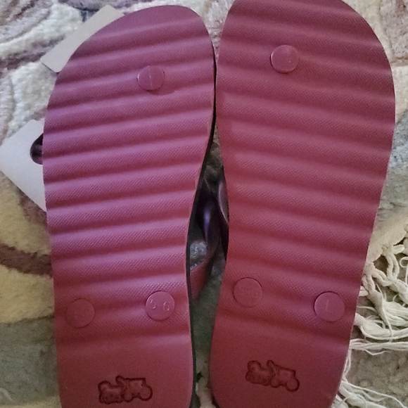 Coach flips flowers new really pretty colors - Picture 4 of 7